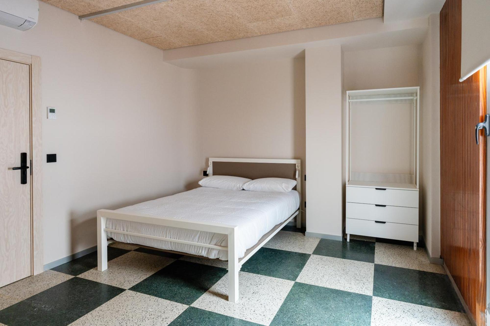 Lamia Bbk Women Hostel-Solo Mujeres Bilbao Exteriör bild